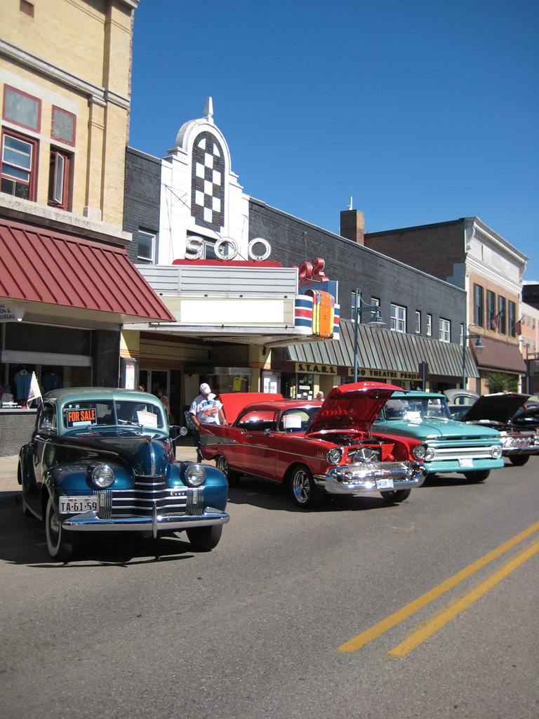 Those Lazy, Crazy, DOWNTOWN DAYS of Summer Sault Ste Marie CVB