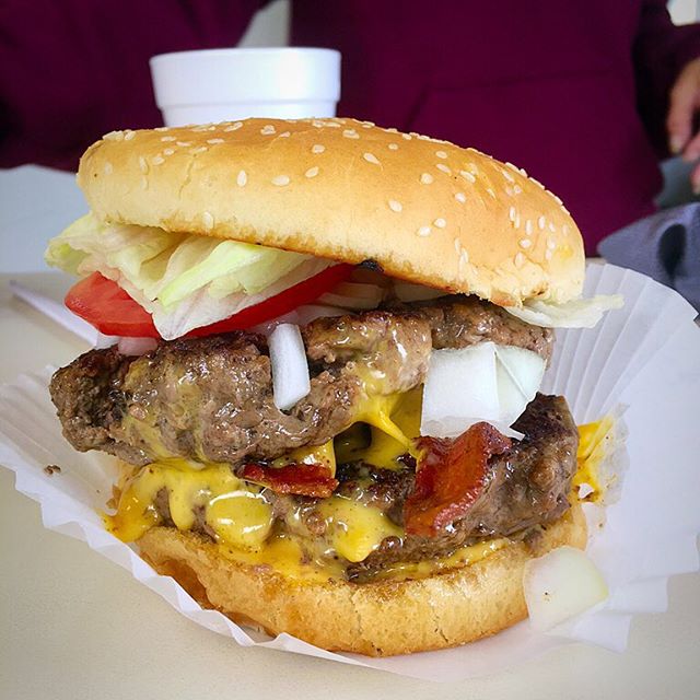 West Pier Burger Kenneth House Al West Pier