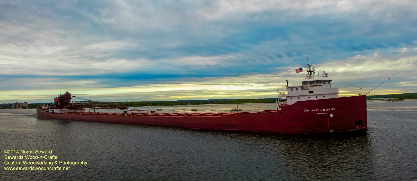Hon James L Oberstar
